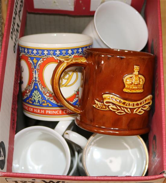 A collection of thirteen pieces of Coronationware